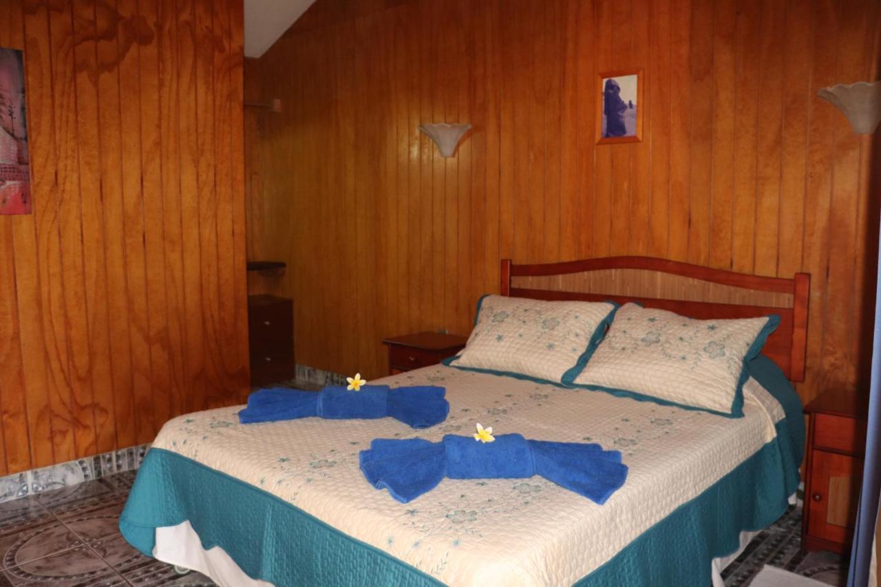 Hostal Avareipua Анґа-Роа Екстер'єр фото