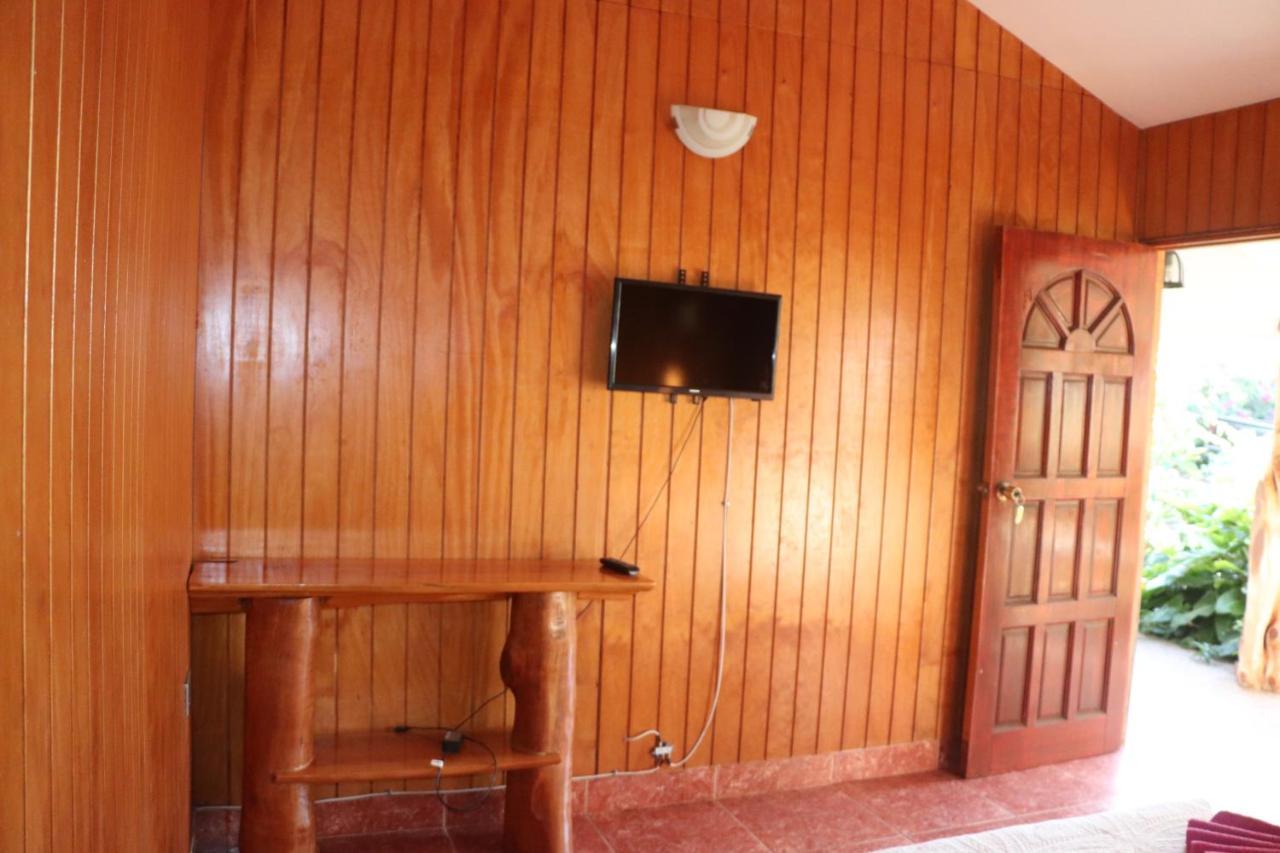 Hostal Avareipua Анґа-Роа Екстер'єр фото