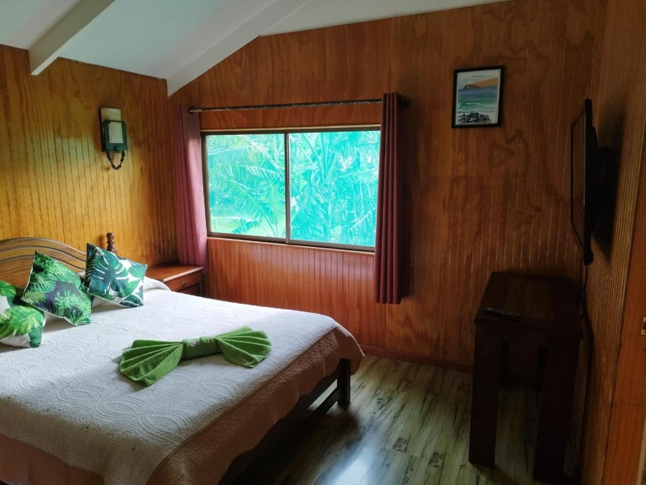 Hostal Avareipua Анґа-Роа Екстер'єр фото